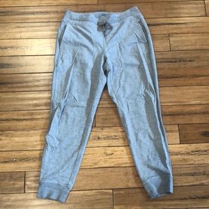 Lululemon Joggers with drawstring